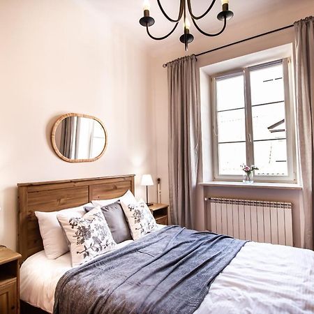 Swietojanska Old Town Apartment Warsaw Exterior photo